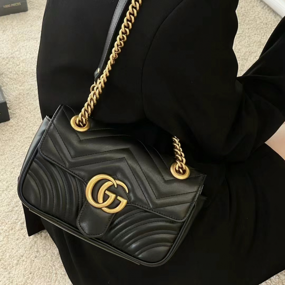 Gucci GG Marmont Small Shoulder Bag