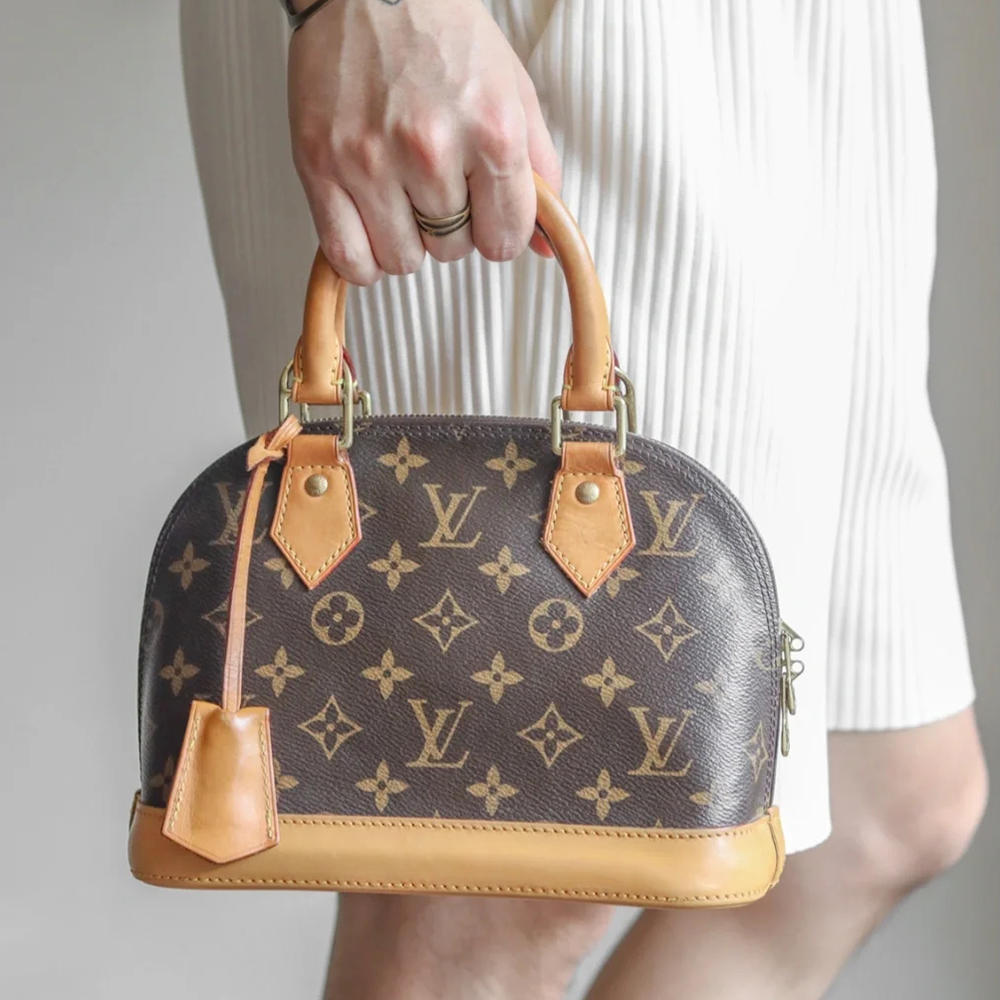 LV Alma BB Handbag With Gold-color hardware