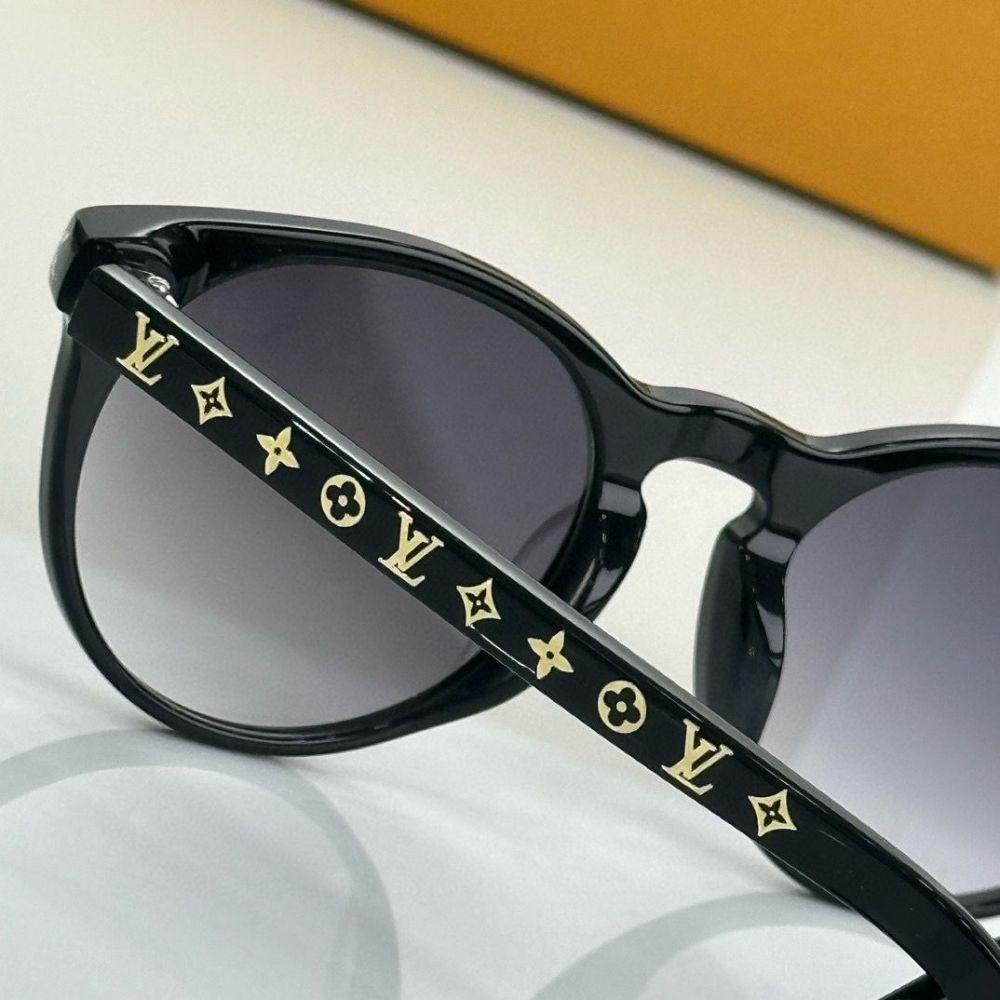 LV Monogram Light Round Sunglasses For Women