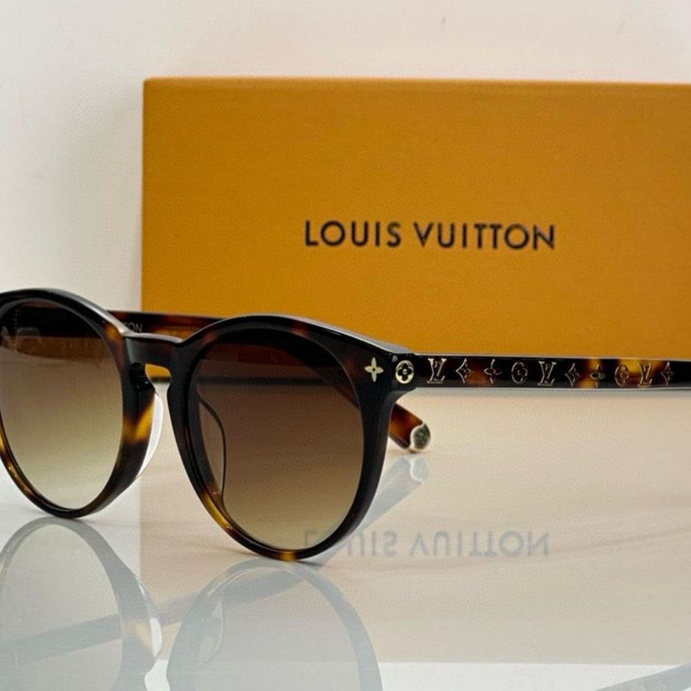 LV Monogram Light Round Sunglasses For Women