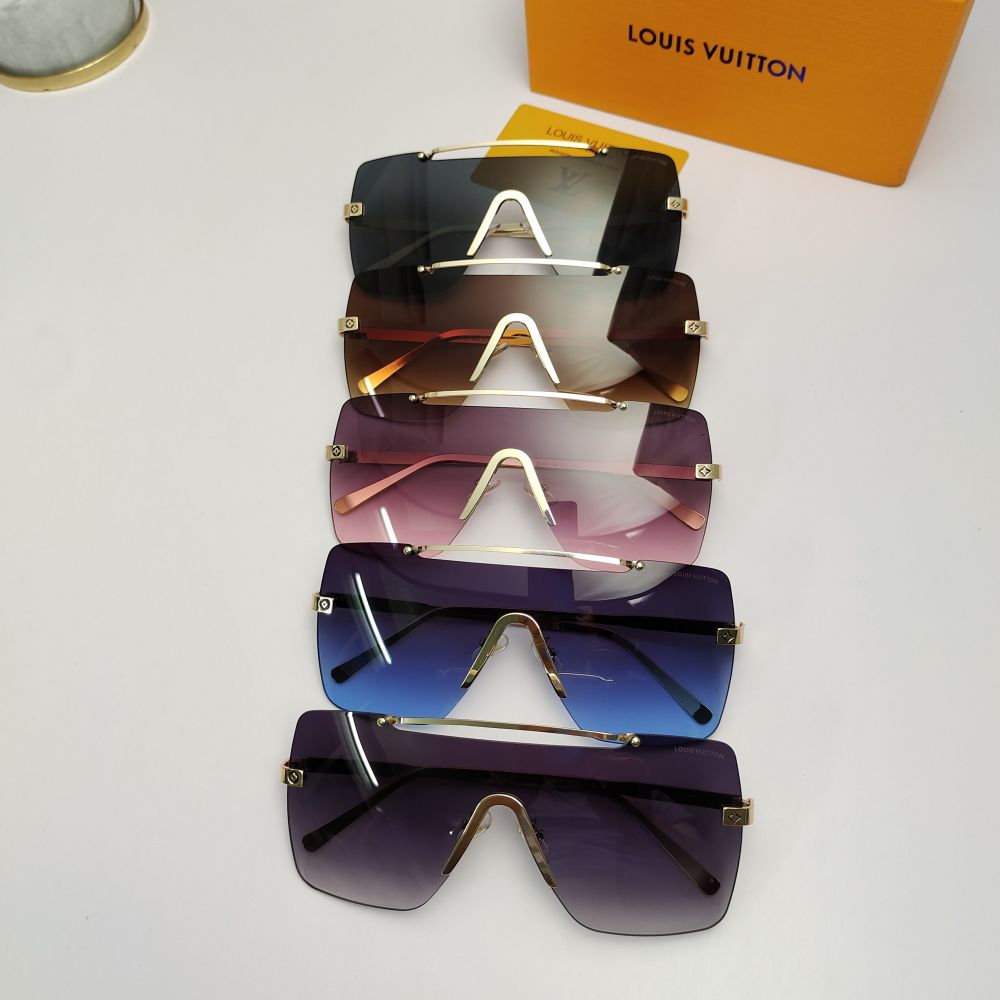 LV Versatile Square Shape Sunglasses 