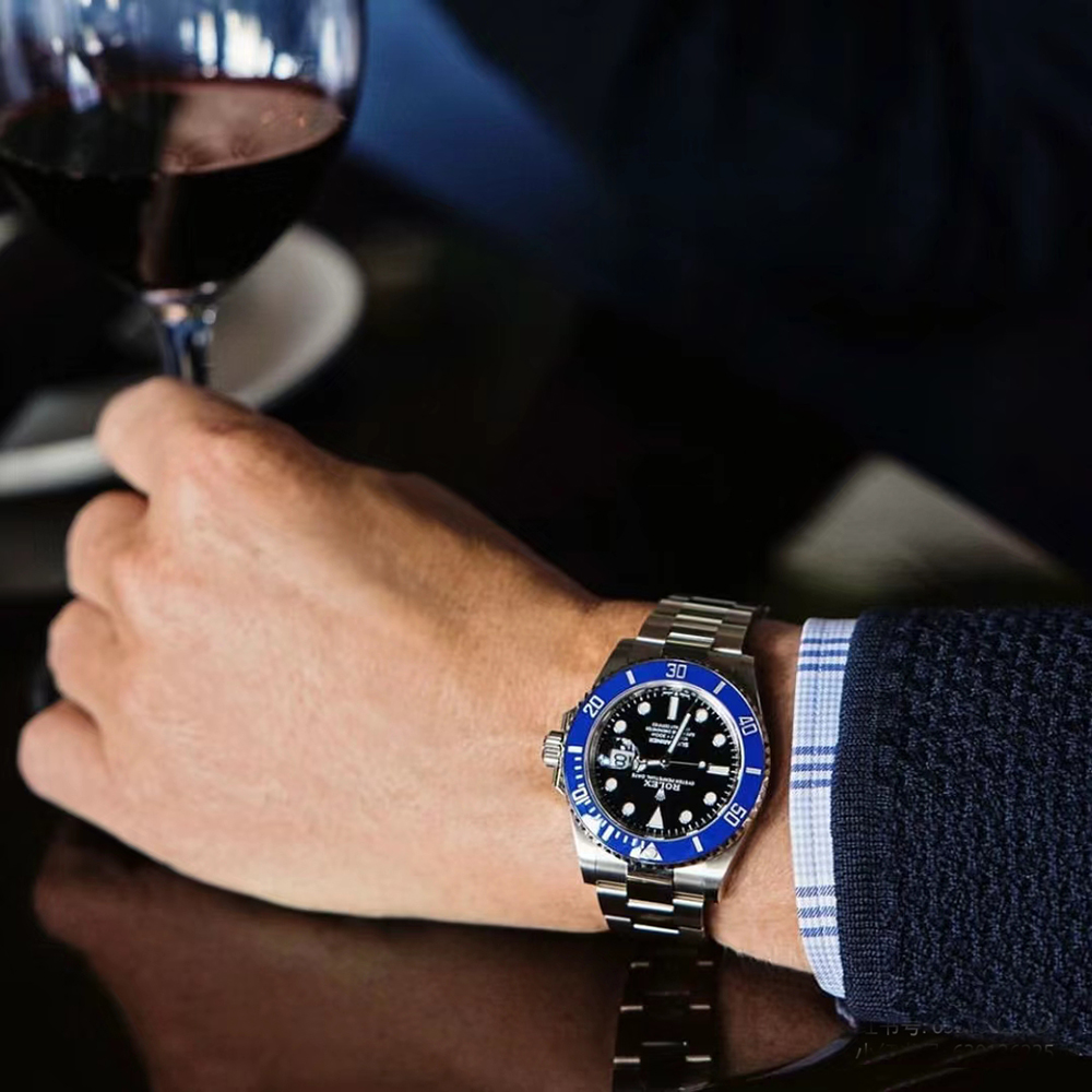 Rolex Submarine Date 41 Blue&Green 