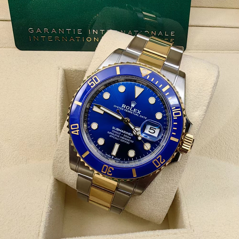 Rolex Submarine Date 41 Blue&Green 